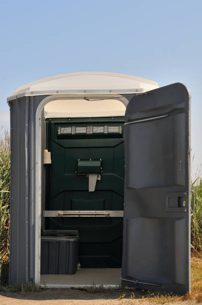 Best Handicap porta potty rental  in Washburn, IL